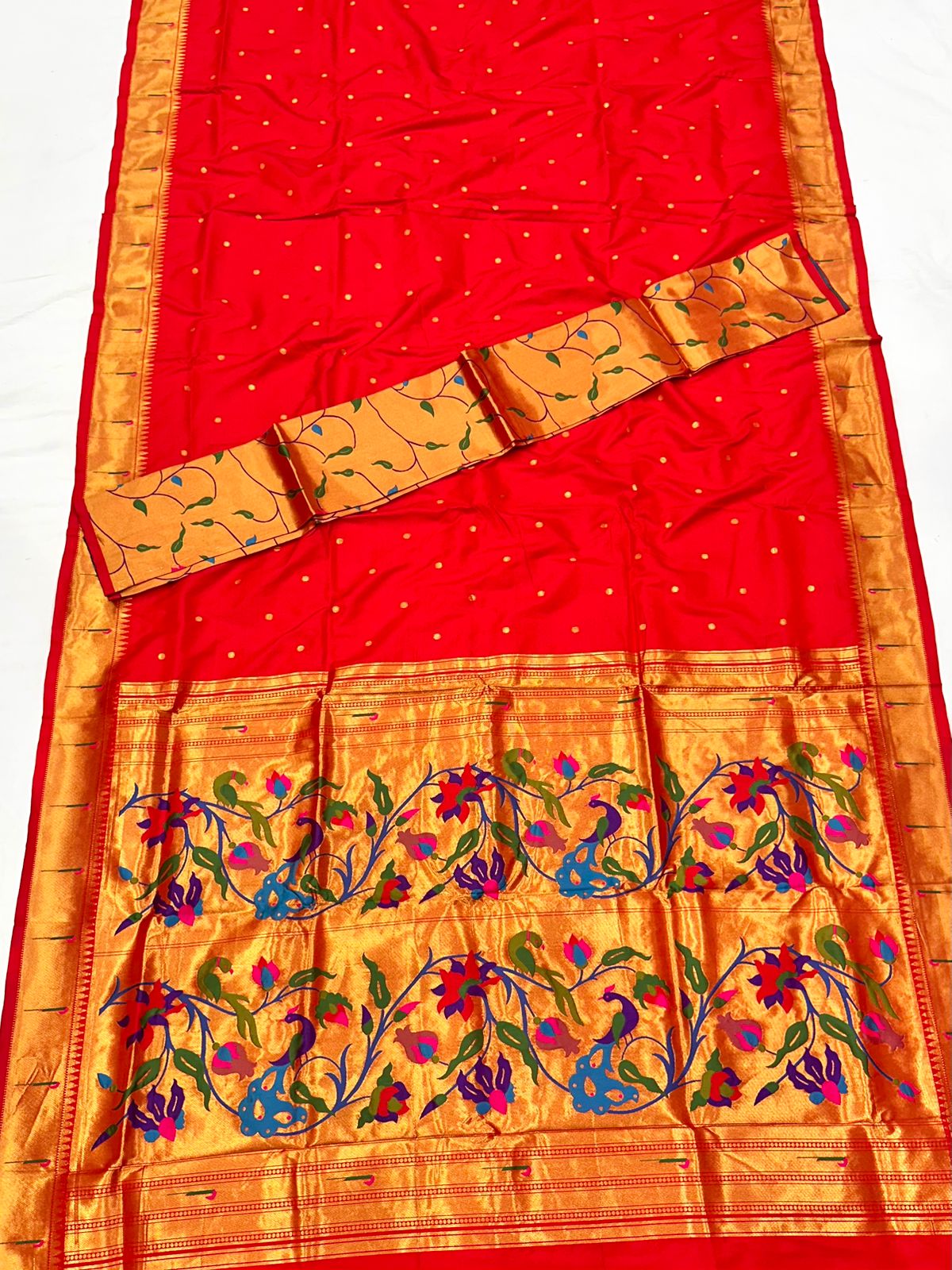 Premium Muniya Paithani Saree