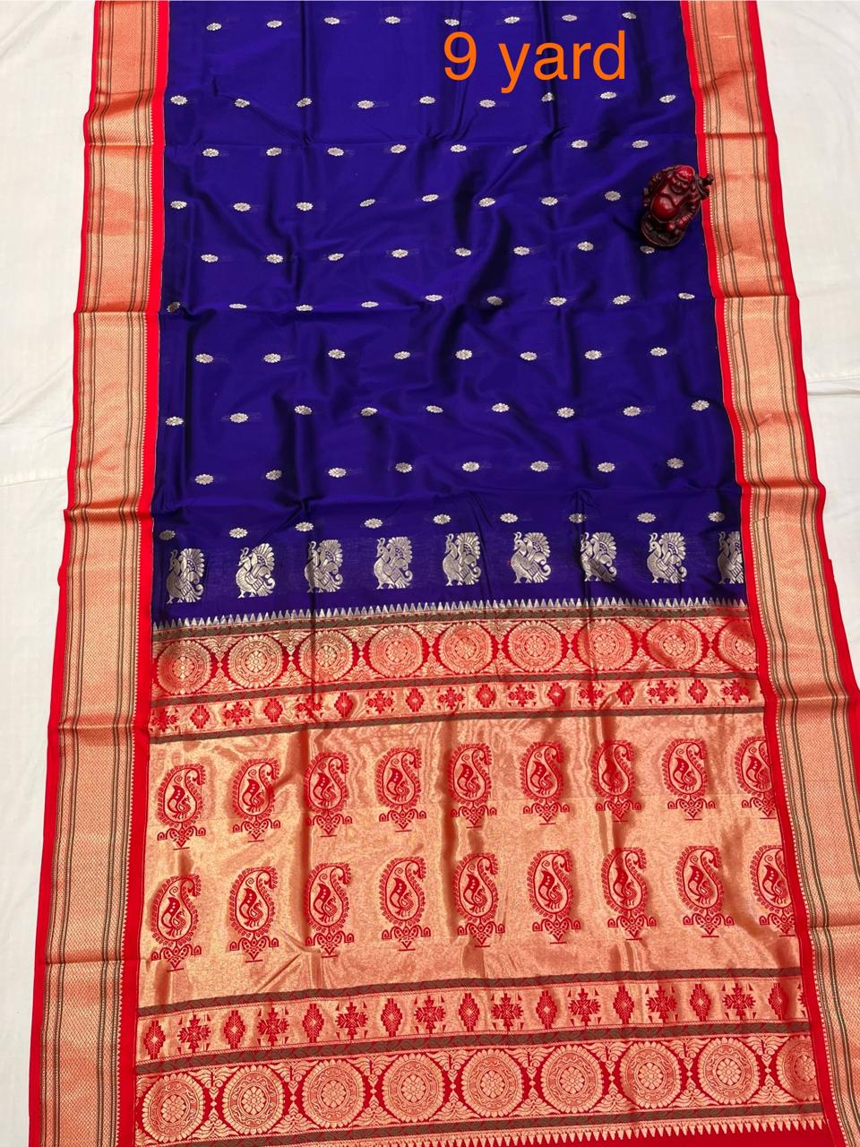 Nauvari Saree