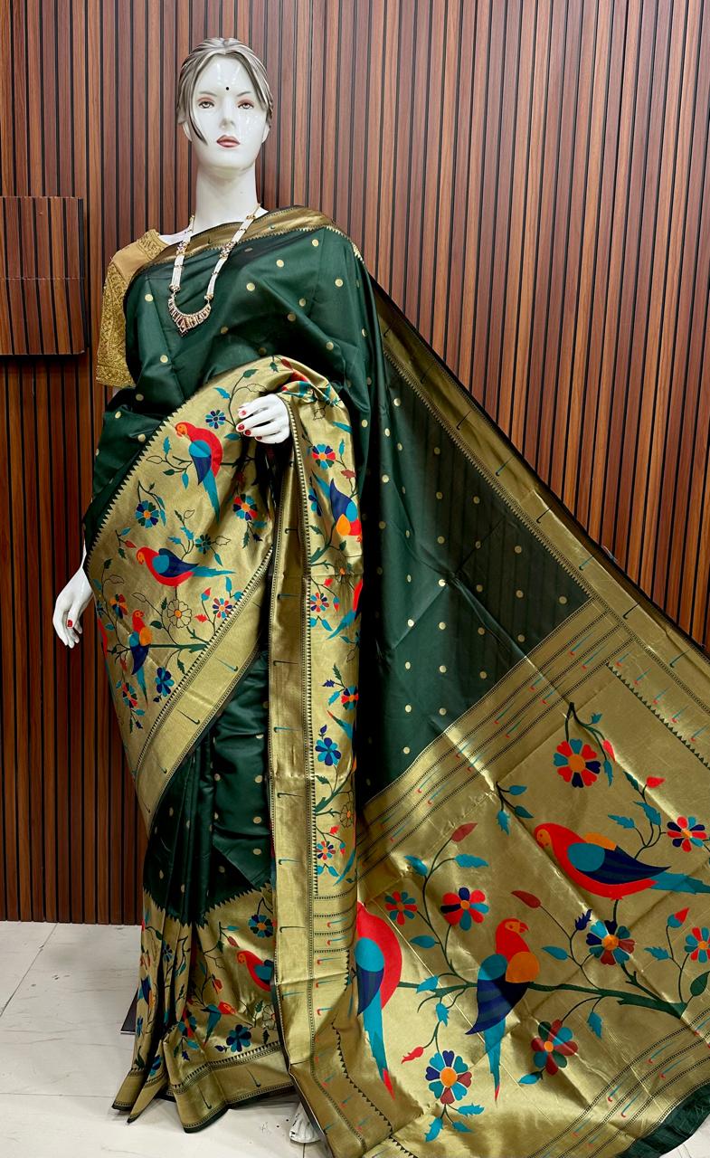 Big border paithani
