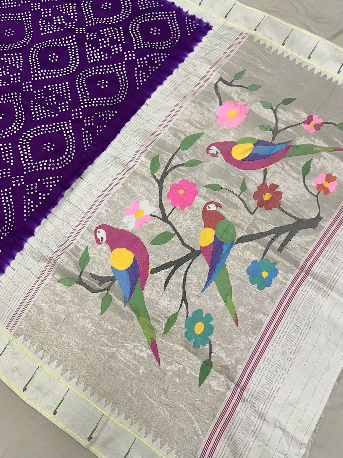 Muniya Bandhani Paithani Saree