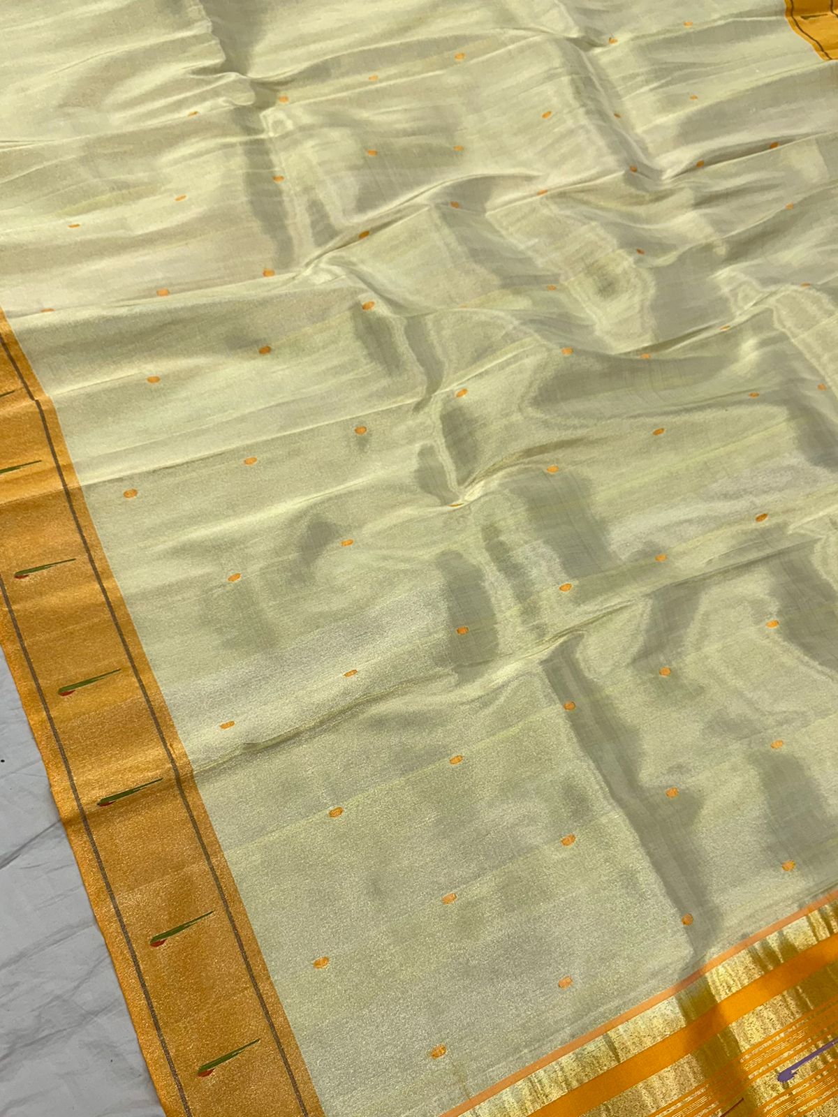 Self Muniya Border Paithani Saree