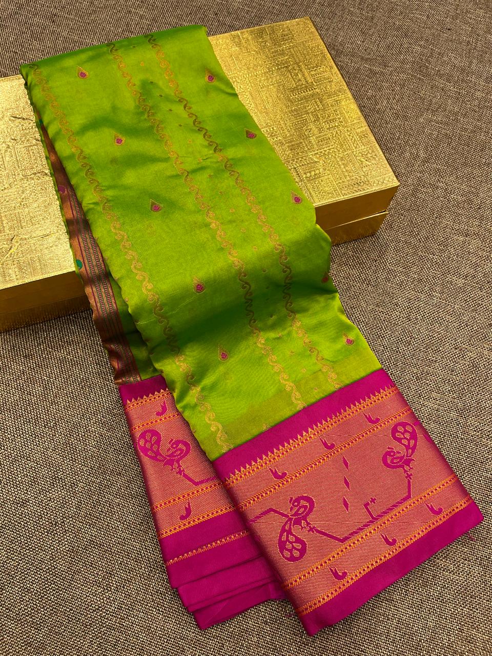 Pournima Paithani saree