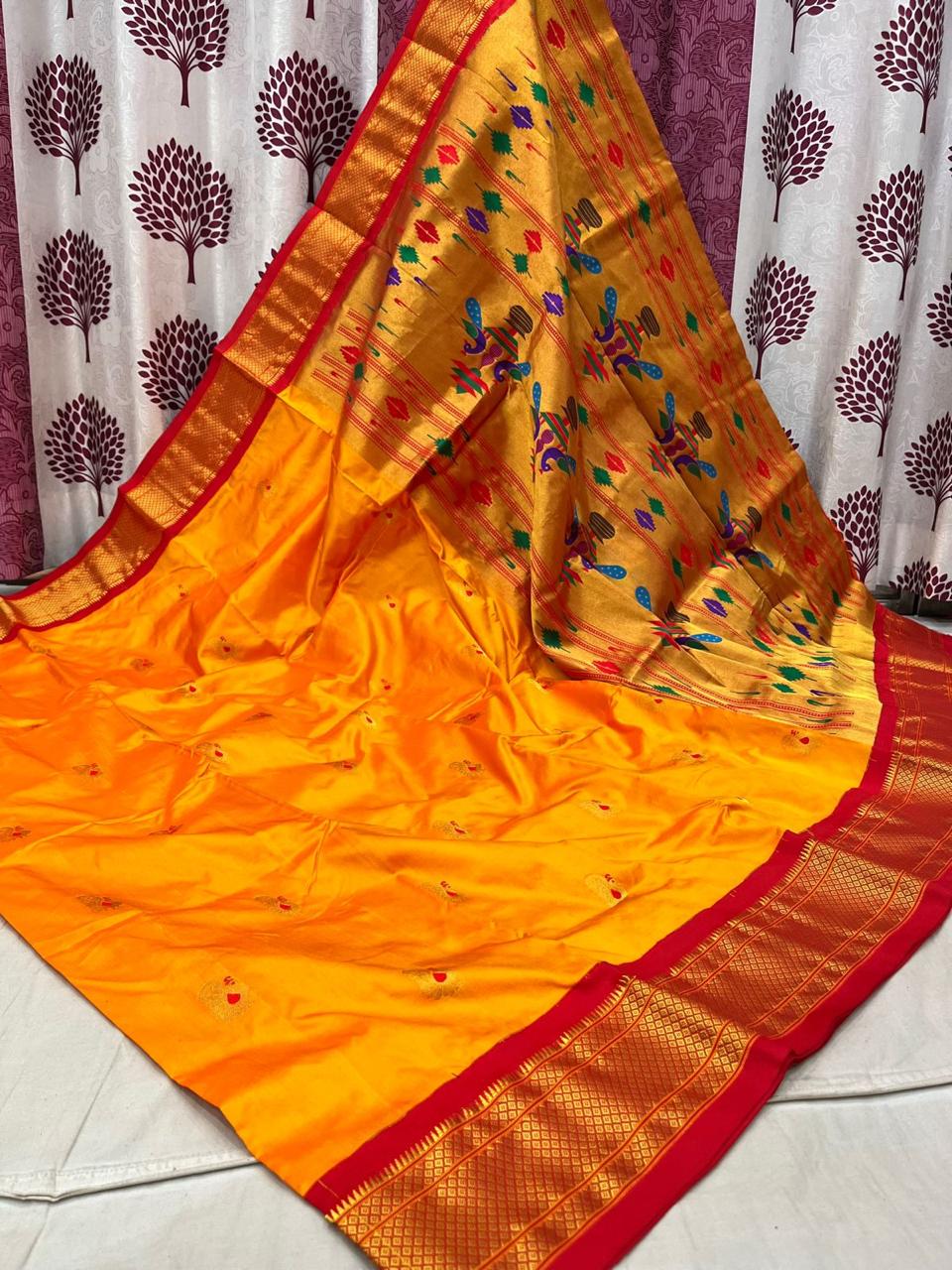 Kadiyal Border Paithani