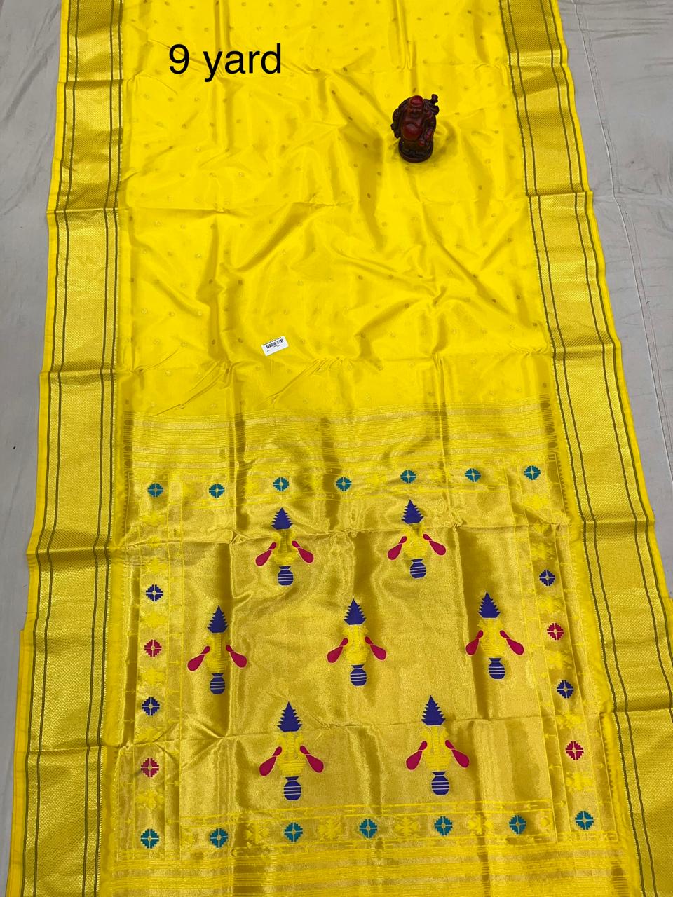 Nauvari Saree