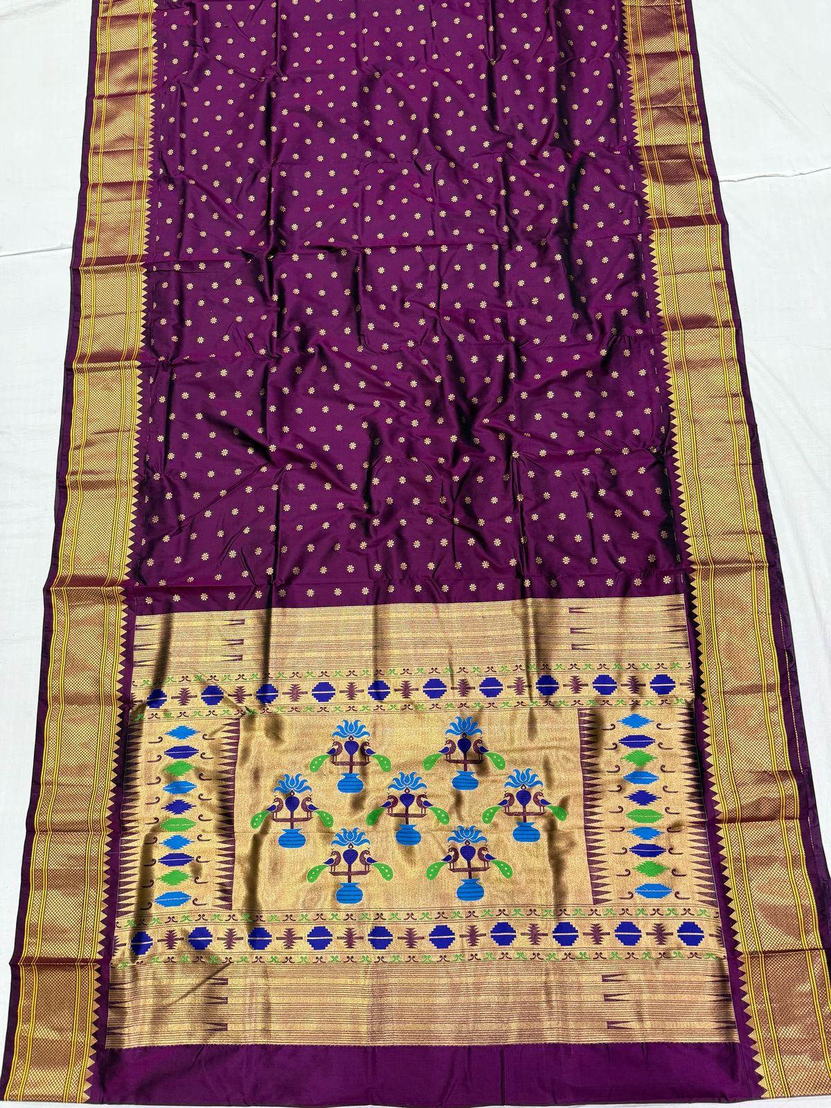 Premium Kalanjali Paithani Saree
