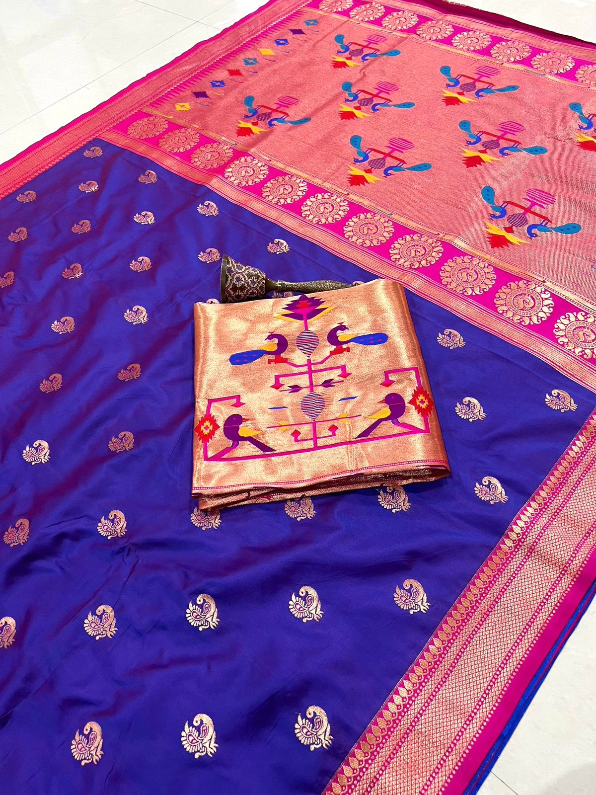 Tanuja Paithani Saree
