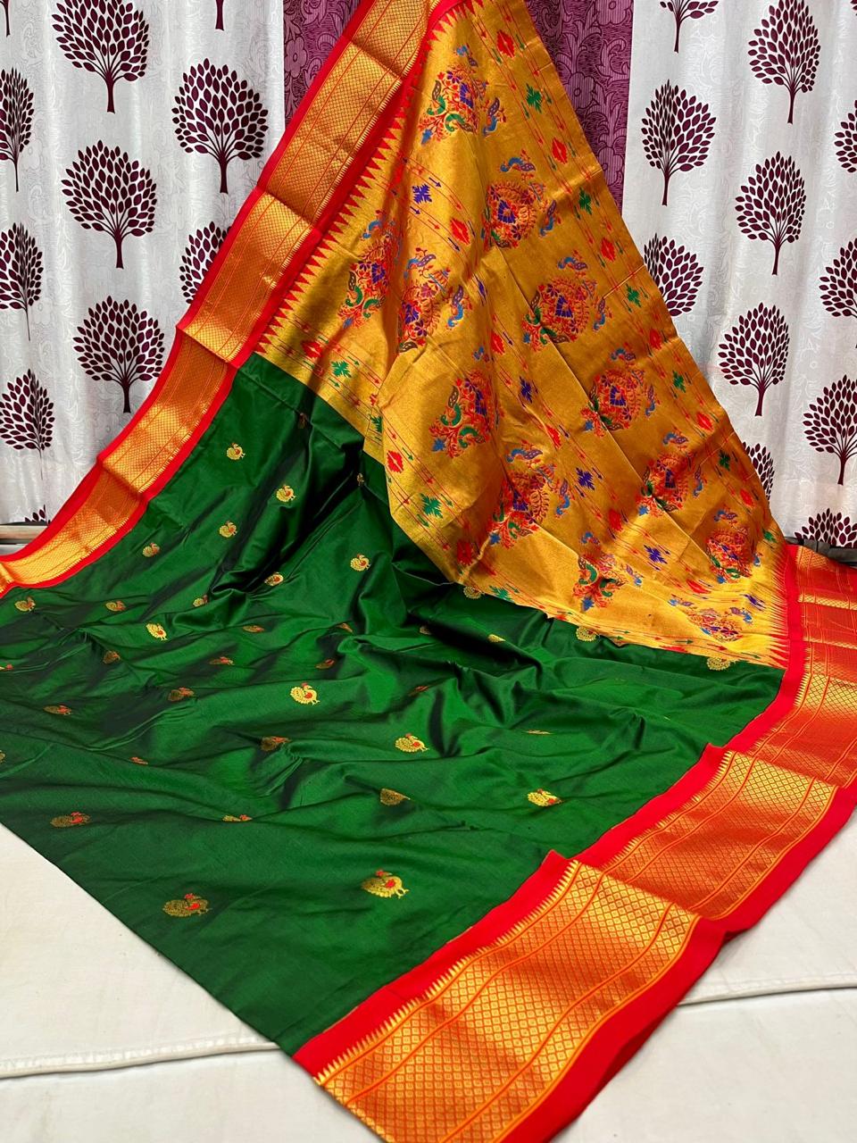 Kadiyal Border Paithani