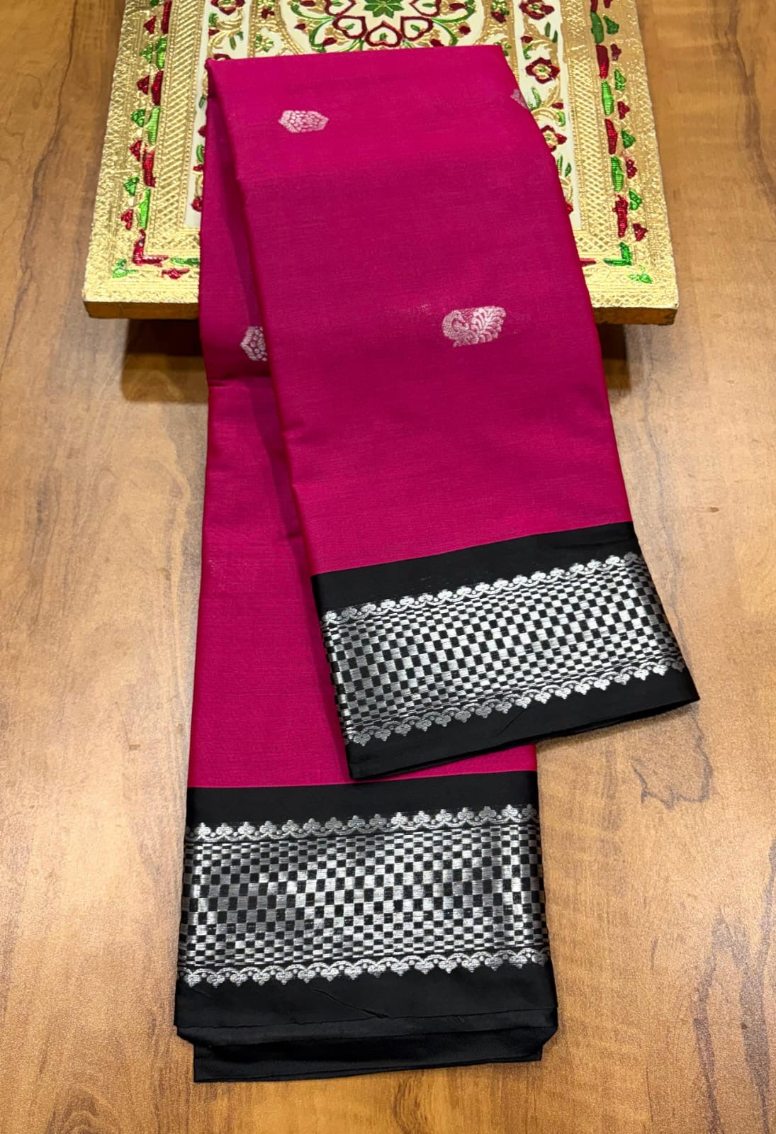 Mor paithani saree