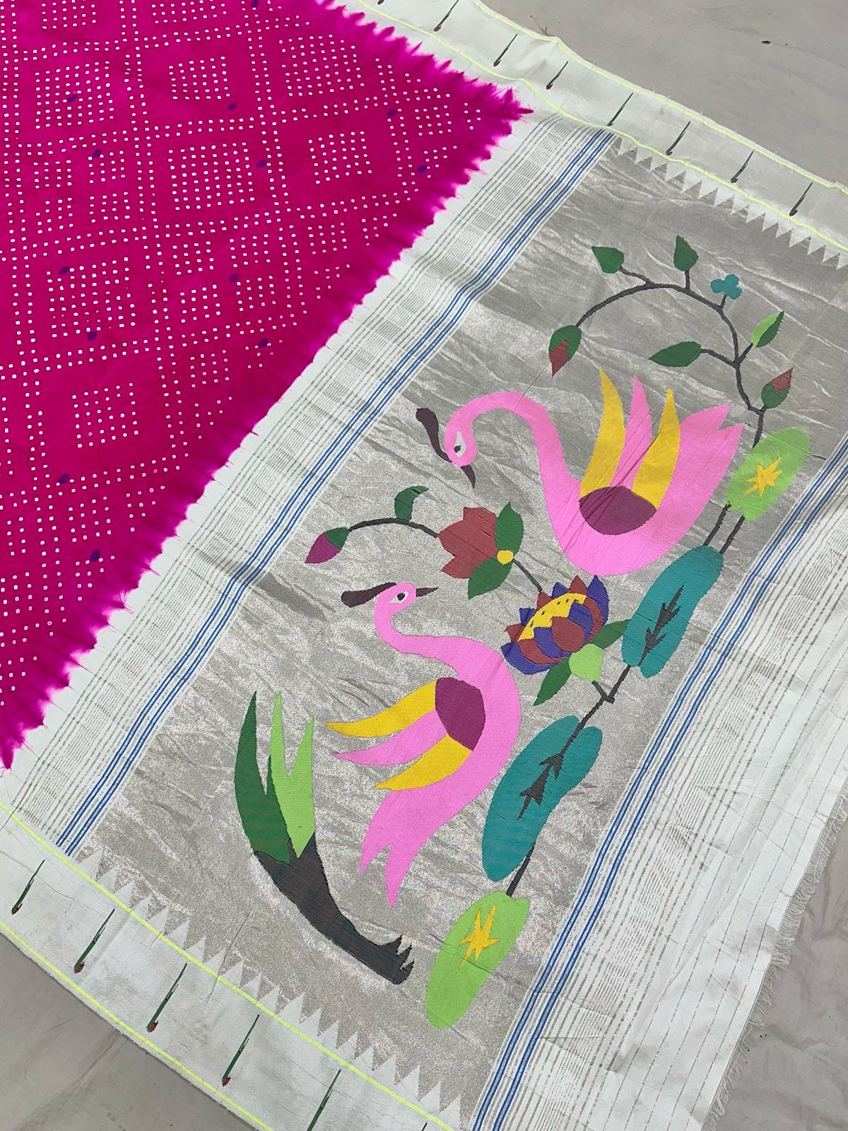Muniya Bandhani Paithani Saree