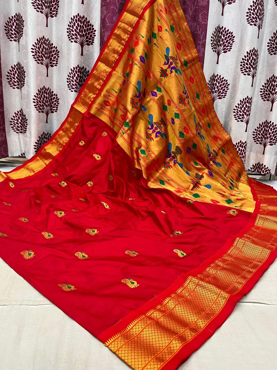 Kadiyal Border Paithani