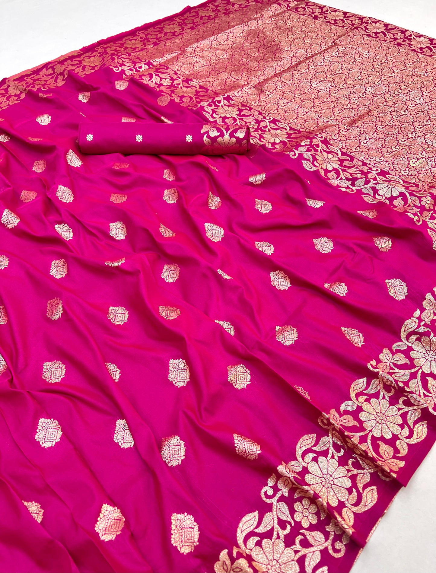 Takshila Paithani Saree