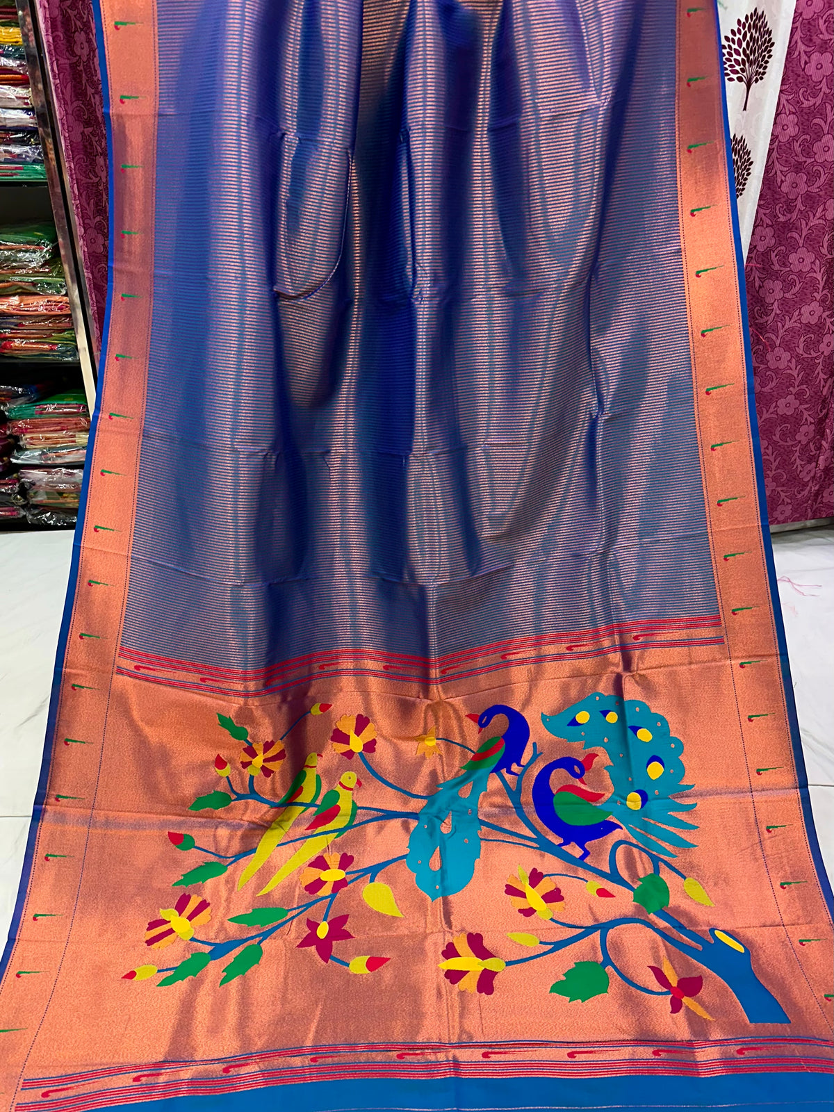 Lining Muniya paithani