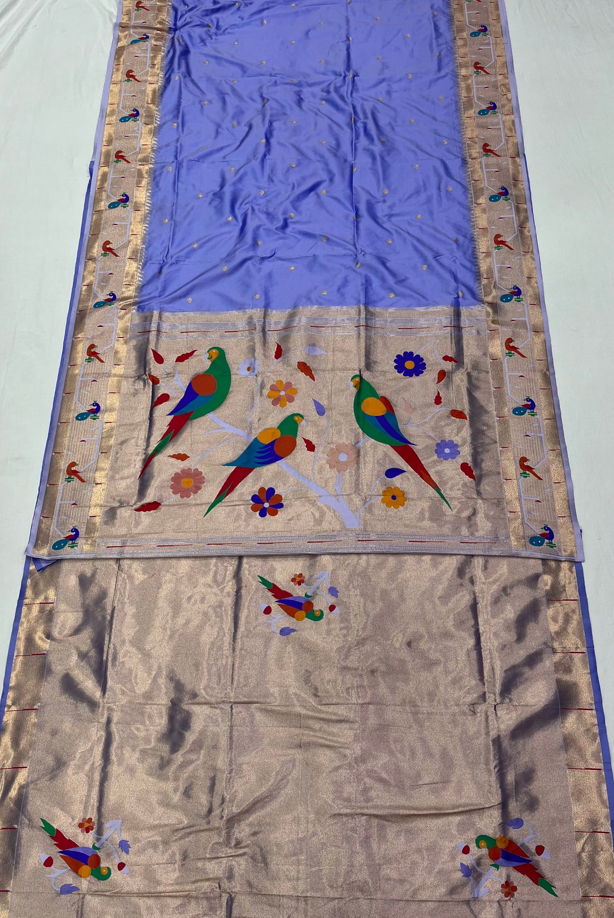 Peacock & parrot border paithani