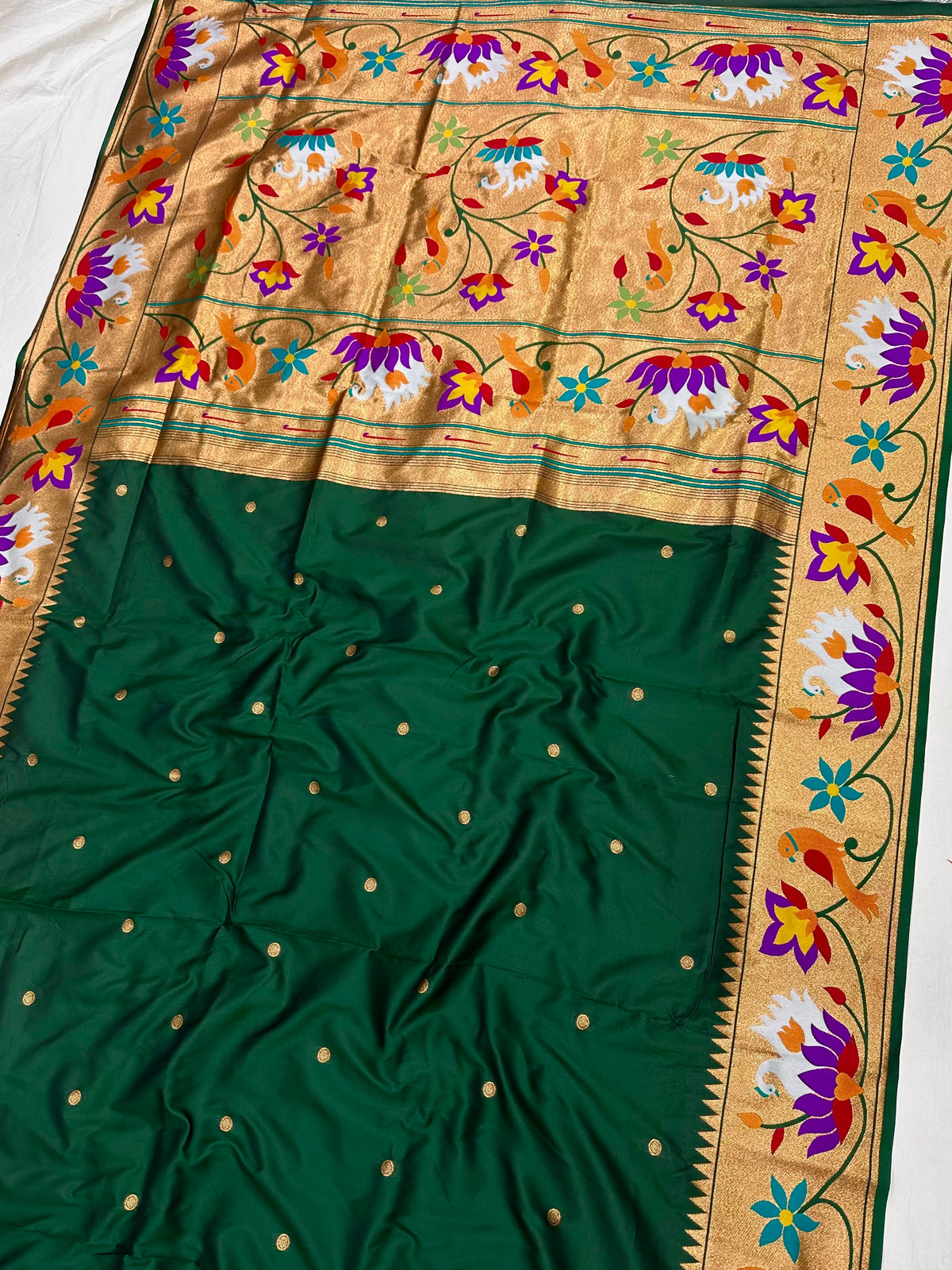 Rajhans paithani saree