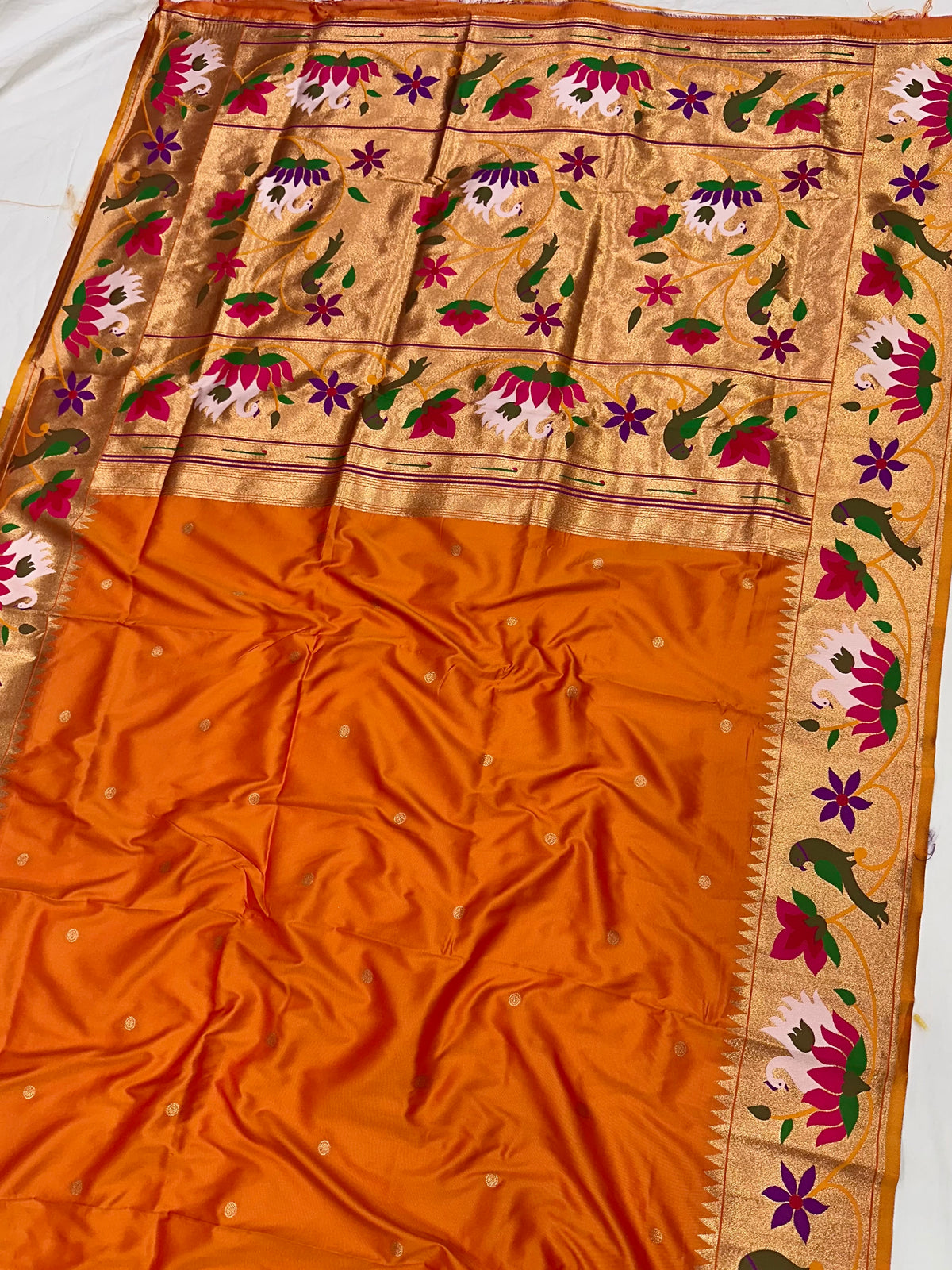 Rajhans paithani saree