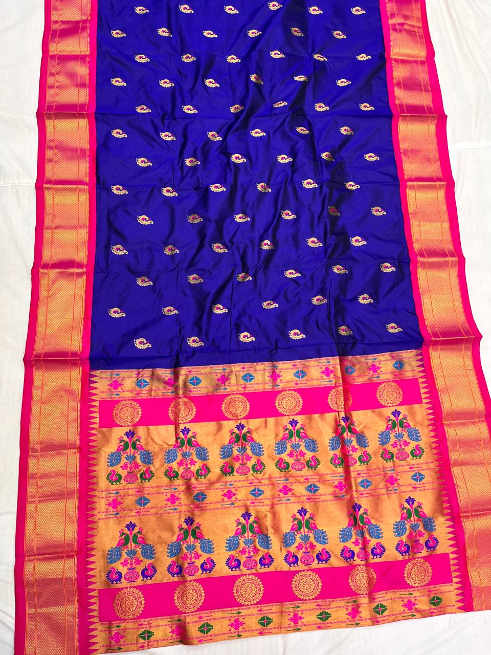 Mina Kadiyal Border Paithani Saree