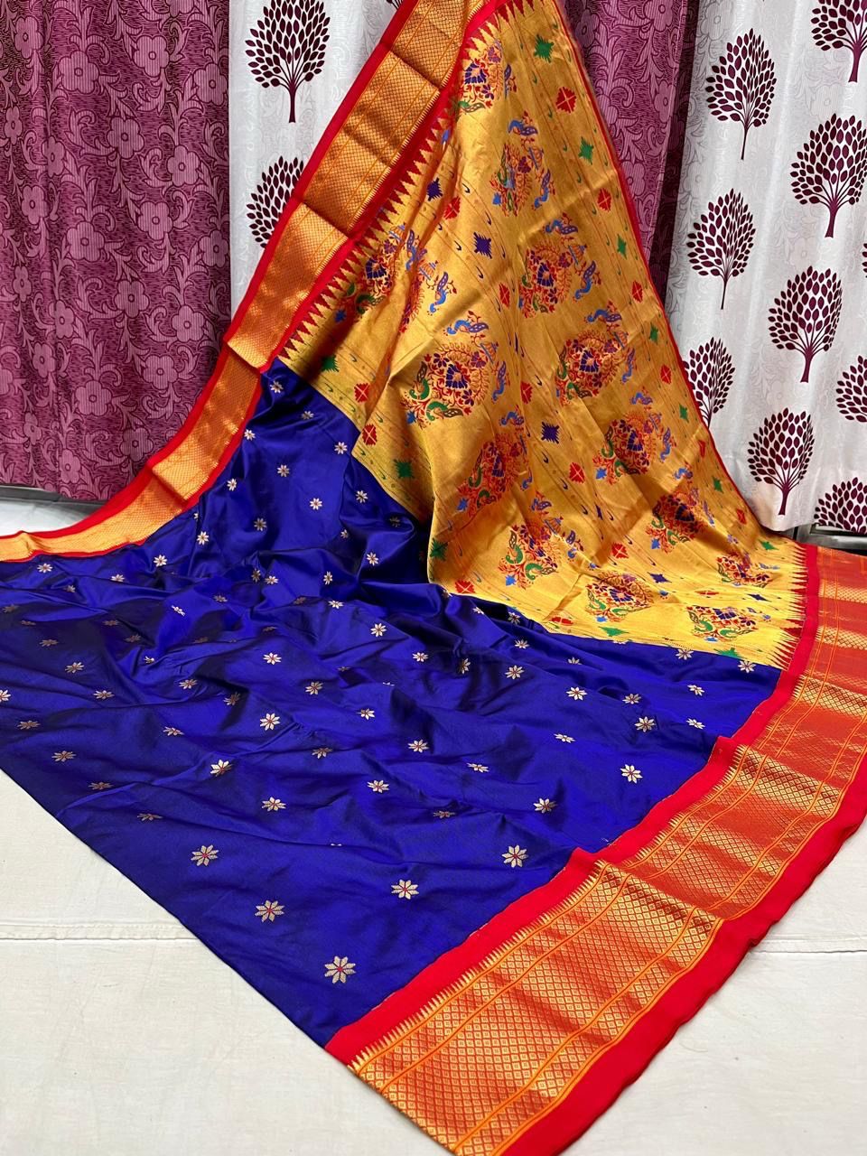 Kadiyal Border Paithani Saree
