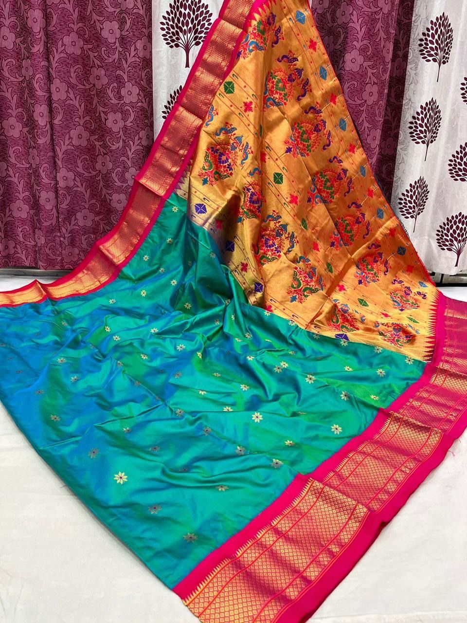 Kadiyal Border Paithani Saree