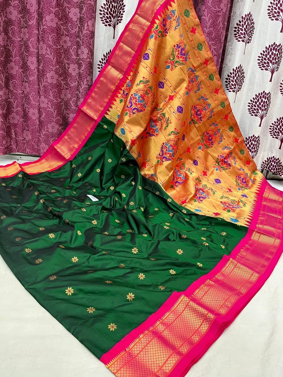 Kadiyal Border Paithani Saree