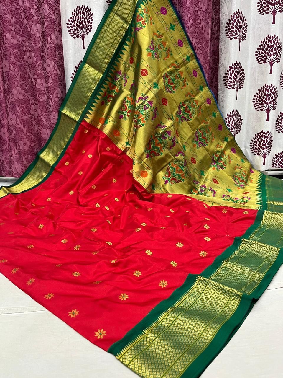 Kadiyal Border Paithani Saree