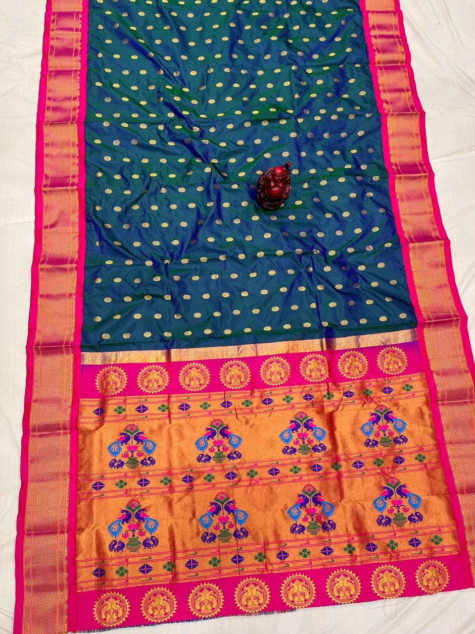 Kadiyal Maharani Paithani