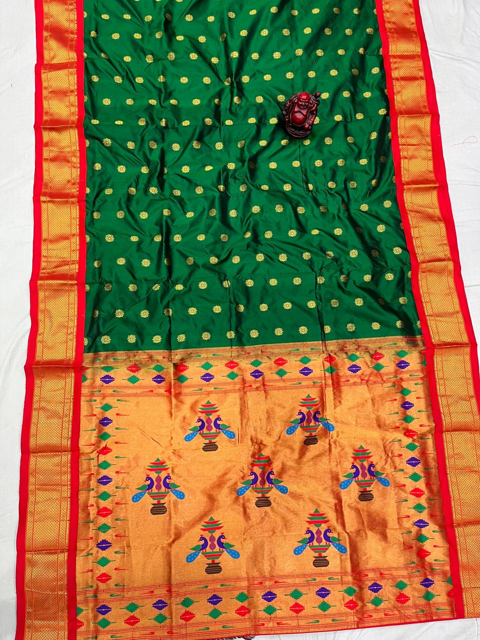 Kadiyal Double Pallu Paithani