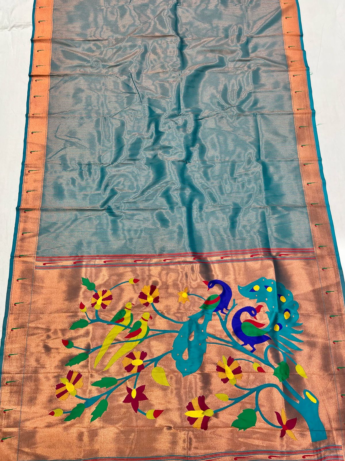 Lining Muniya Paithani Saree