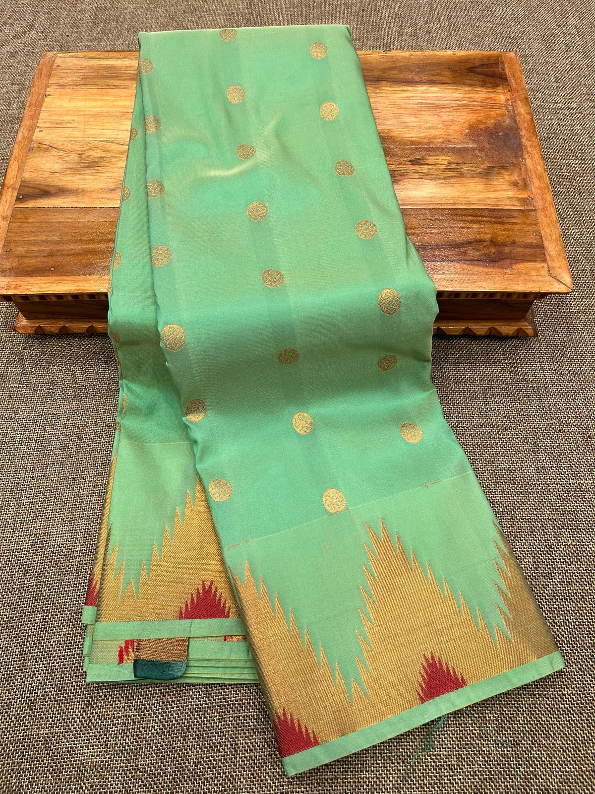 Gadwal Premium Saree