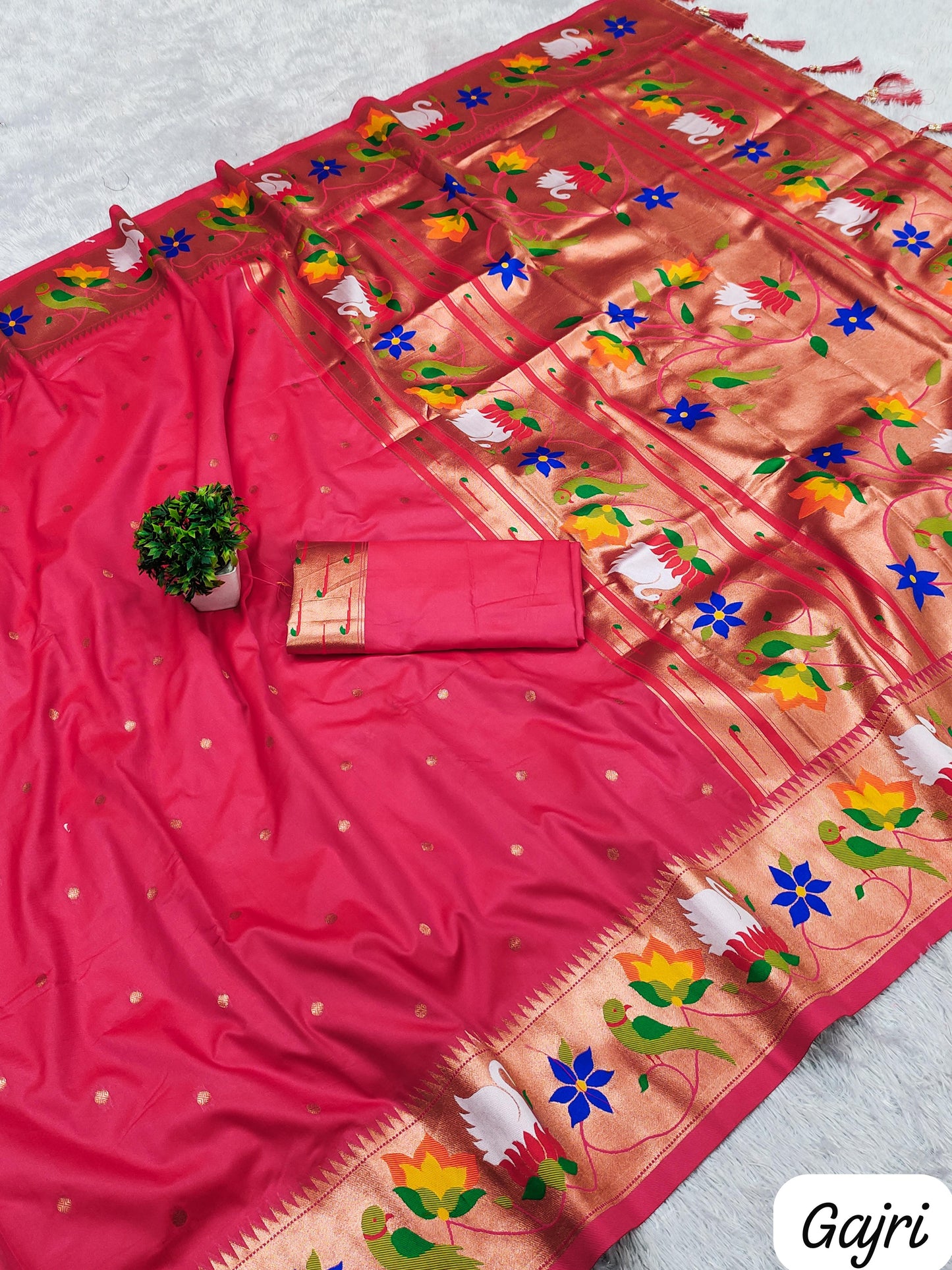 Rajhauns Soft Silk Saree