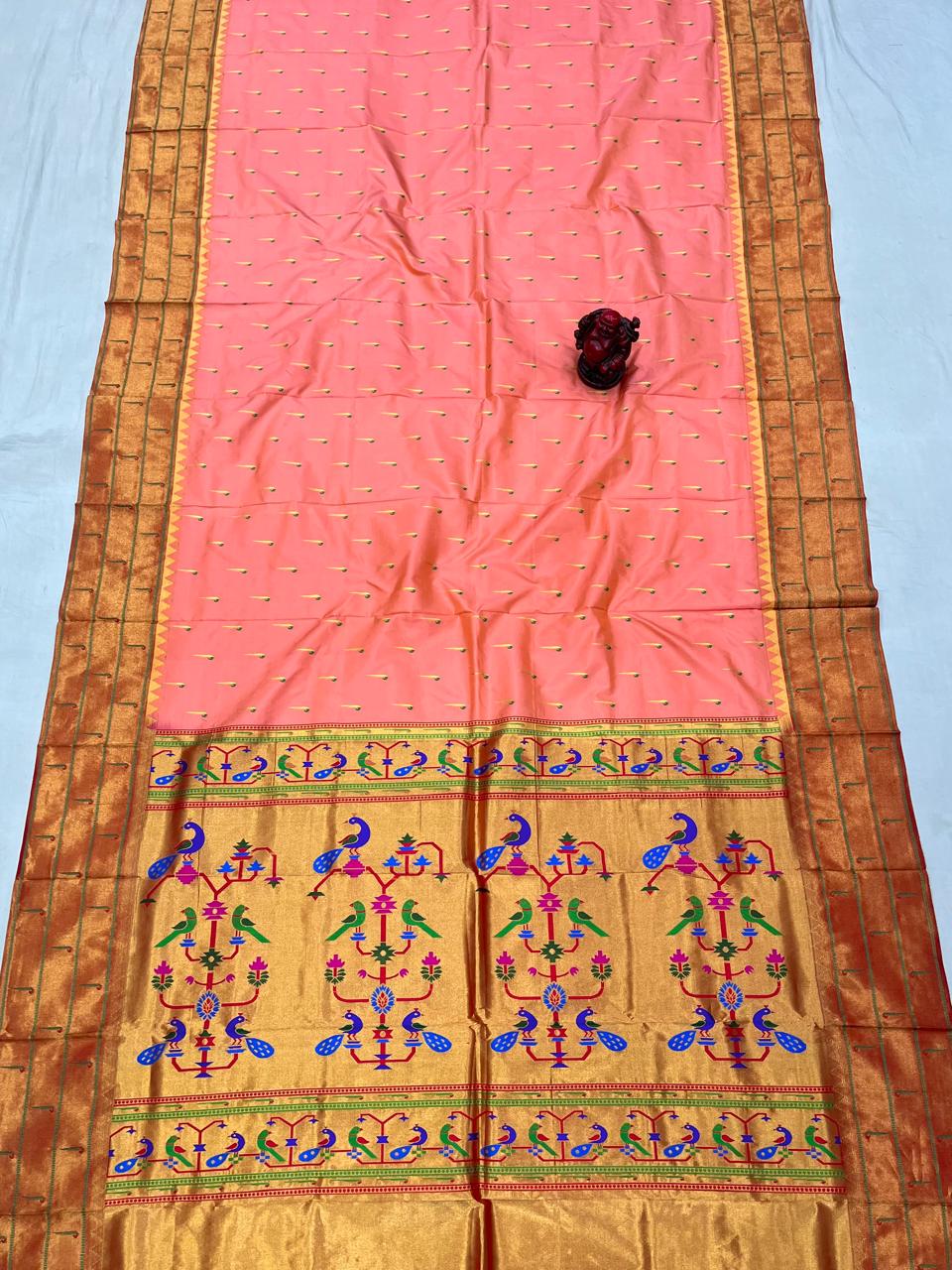 Muniya paithani Saree