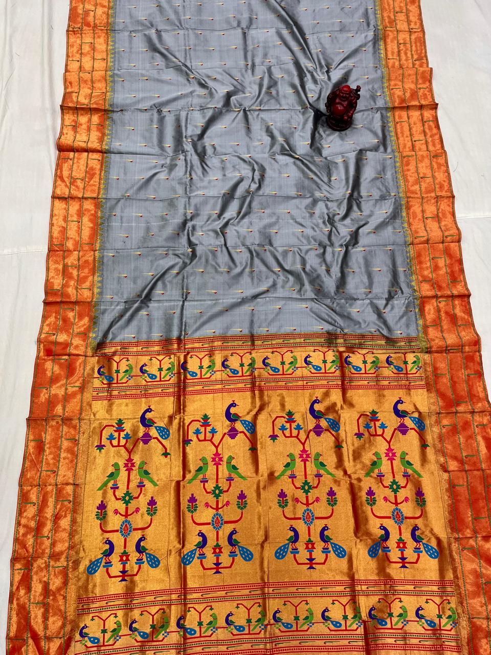 Muniya paithani Saree