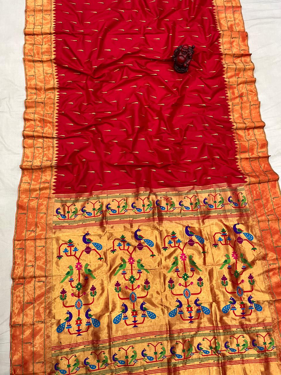 Muniya paithani Saree