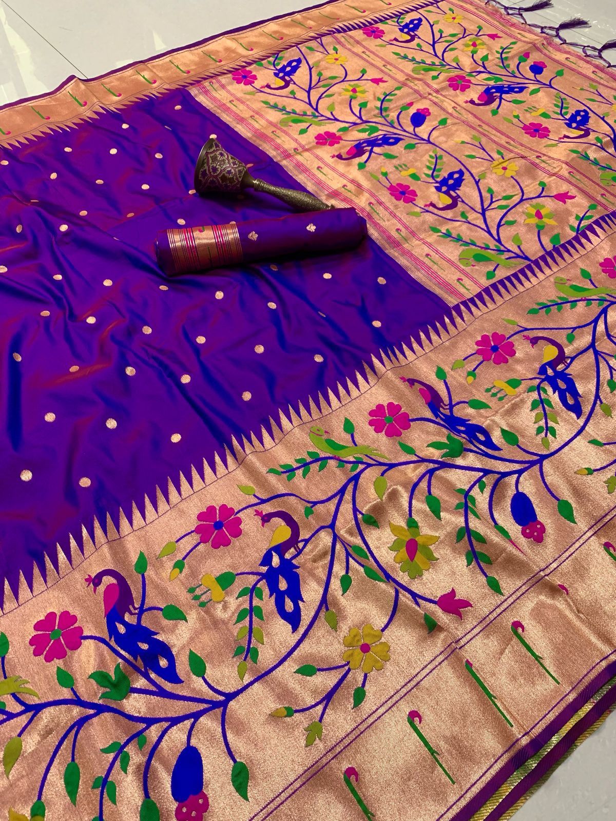 Big Border Peacock Paithani