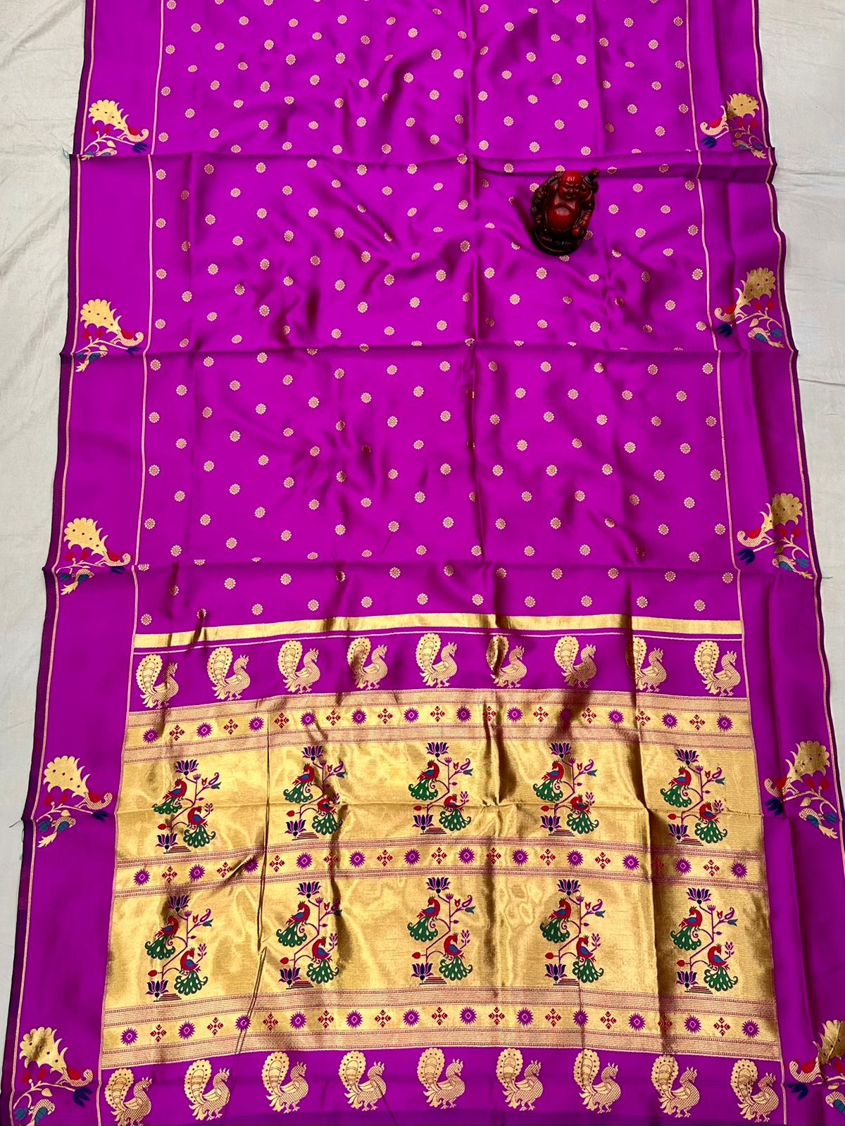 Avni Paithani