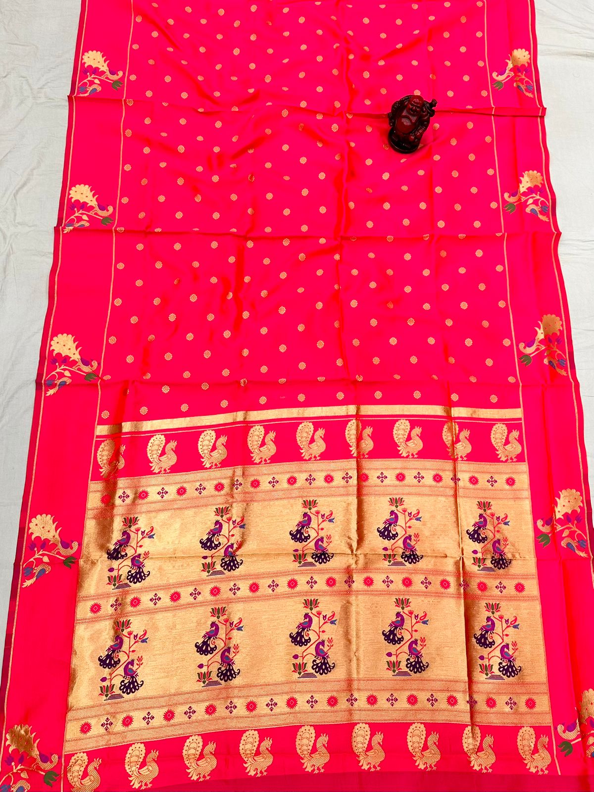 Avni Paithani