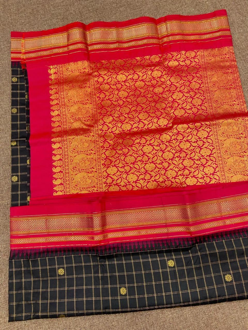 Pure Irkal Checks Saree
