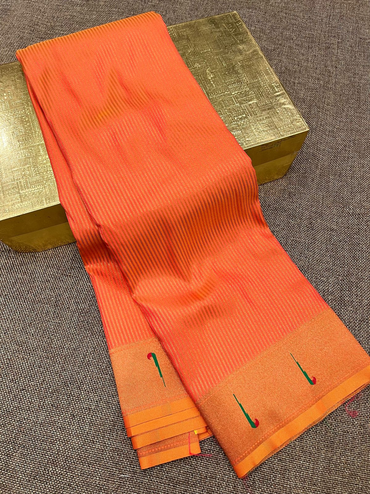 Lining Muniya Paithani Saree
