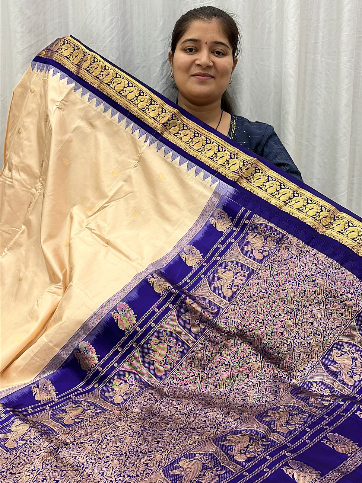 Gadwal Saree