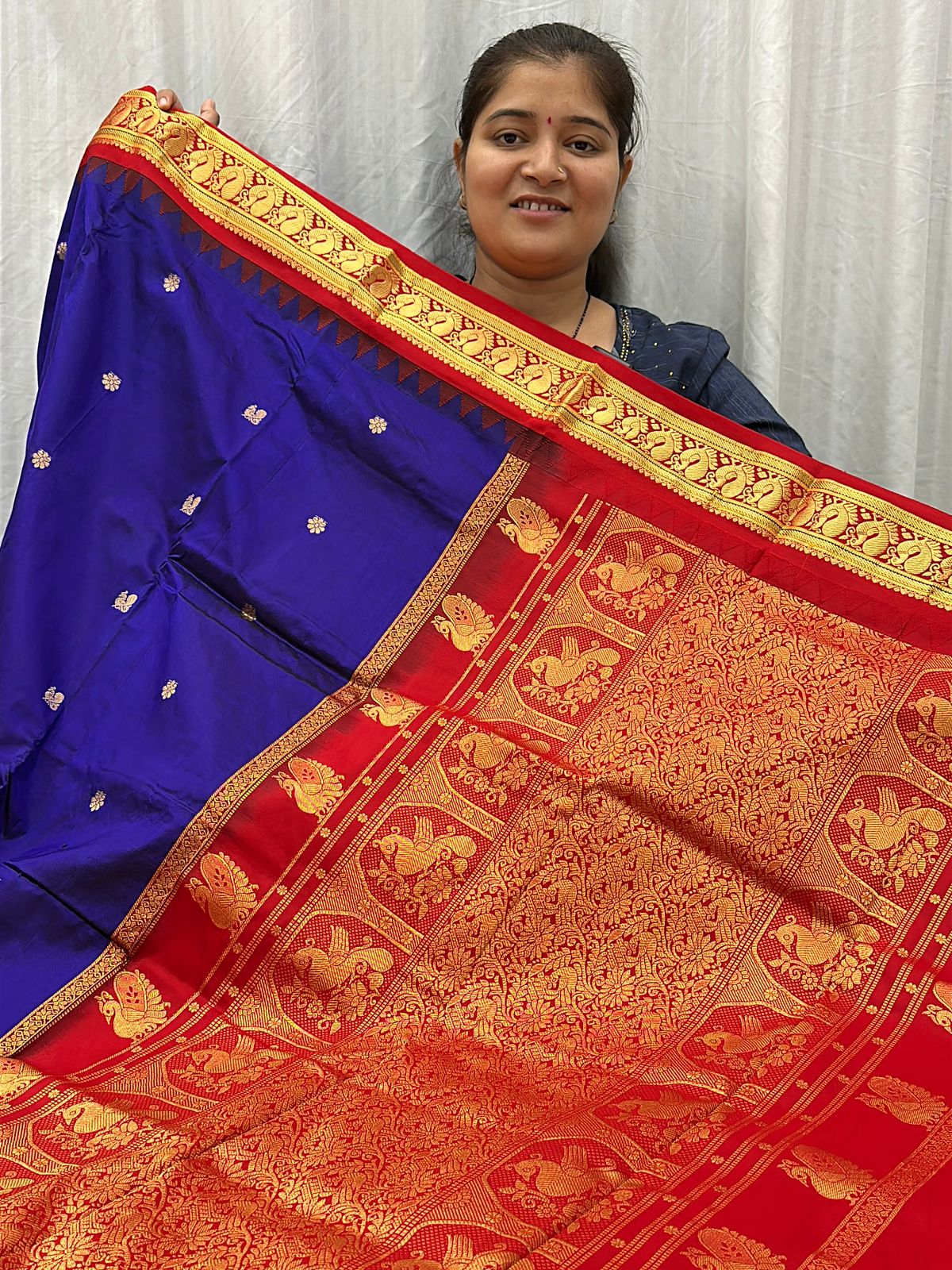 Gadwal Saree