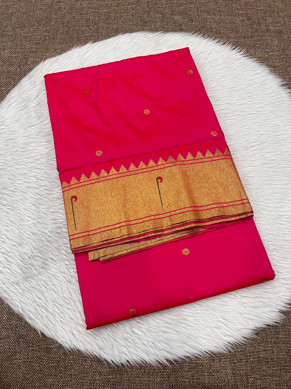 Muniya Paithani Saree