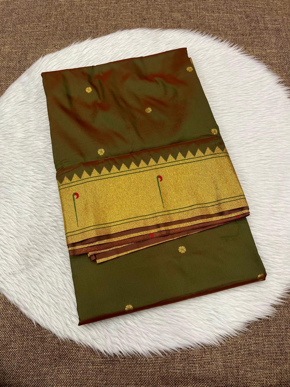 Muniya Paithani Saree
