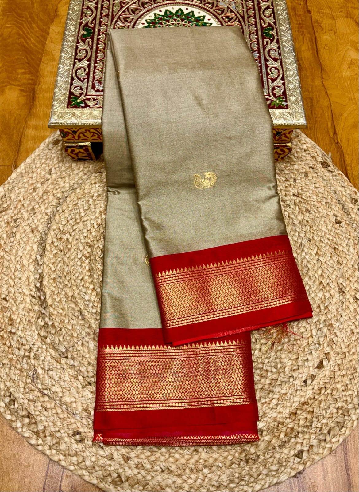 Mor paithani saree