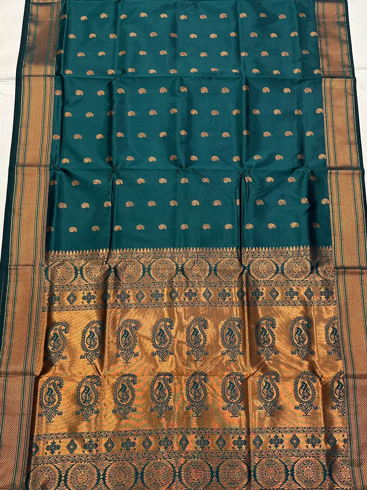 Mango Nauvari Paithani Saree ( 9 yard )