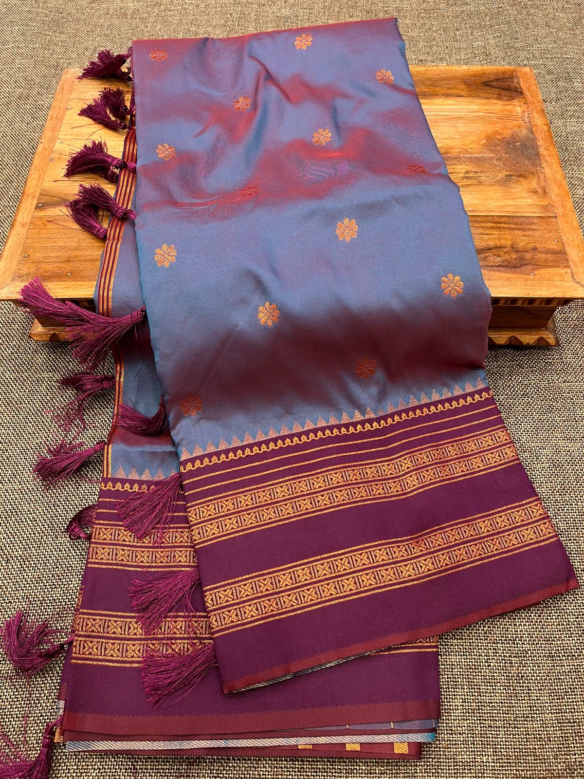 Semi Narayanpeth Saree
