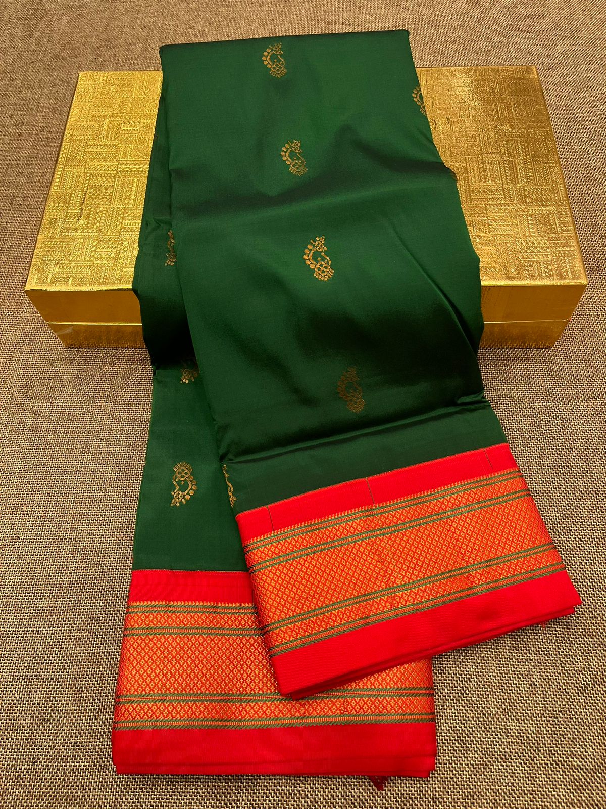 Suhani Nath Paithani