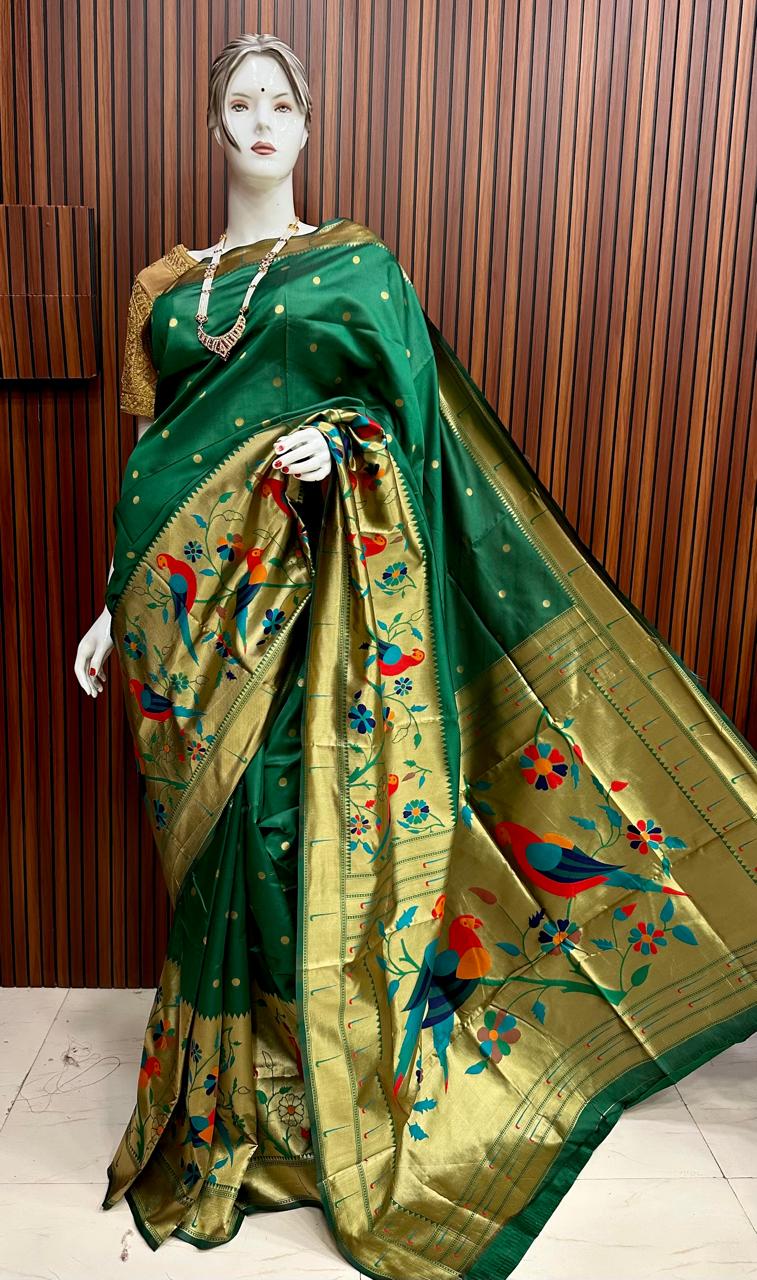 Big border paithani