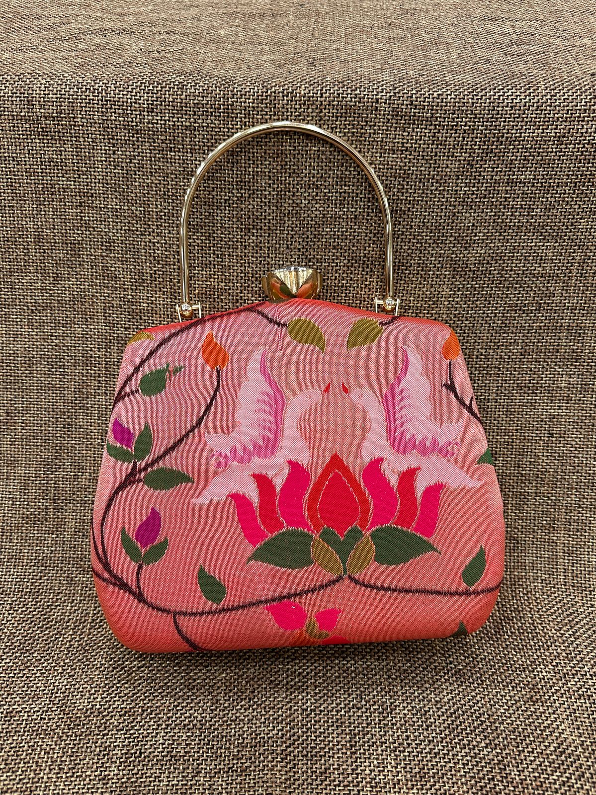Premium Paithani Clutch 1150/-