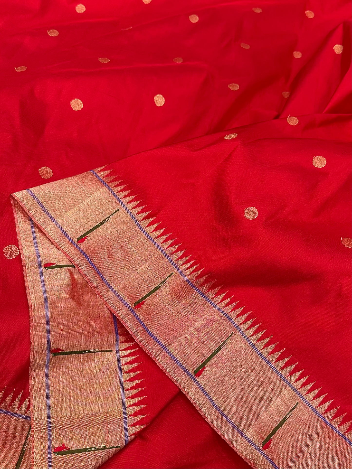 Muniya Border Paithani Saree