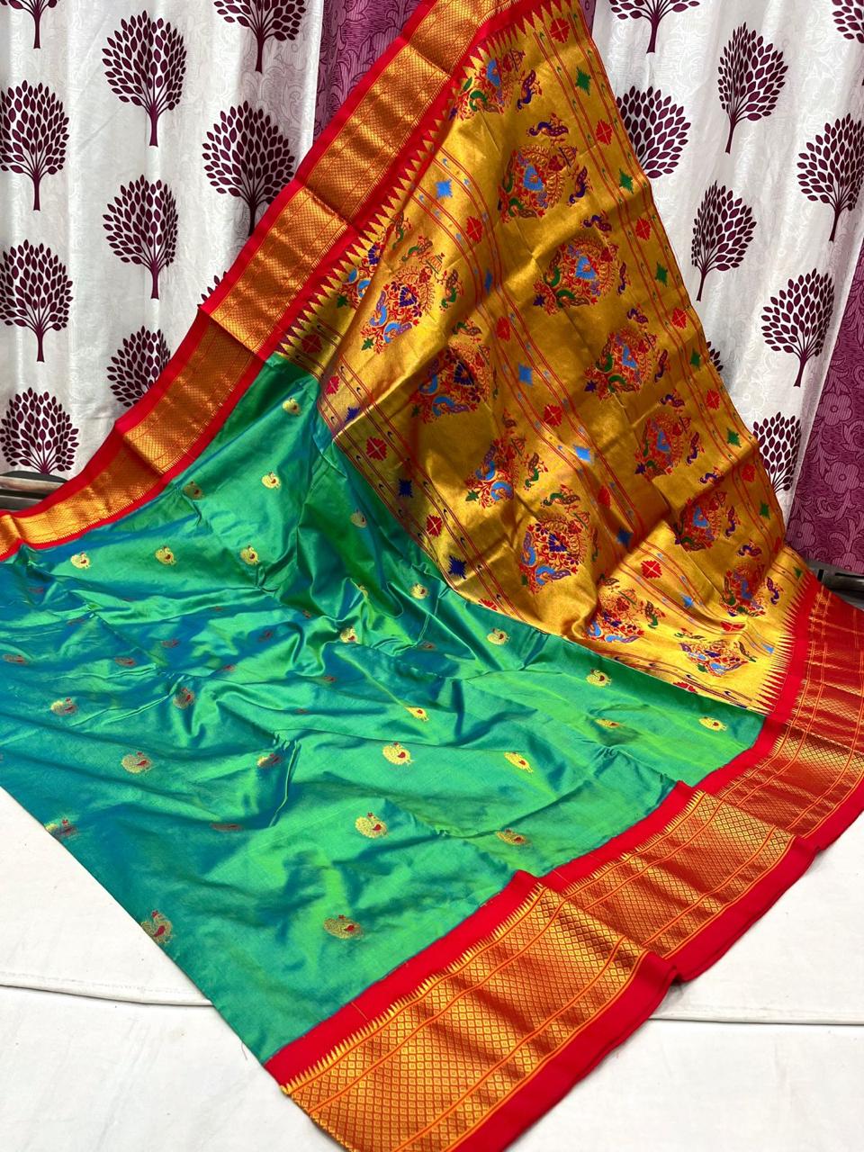 Kadiyal Border Paithani