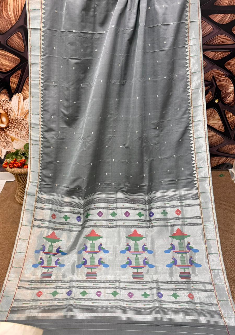 Handwoven Pure Silk Muniya Border Paithani Saree